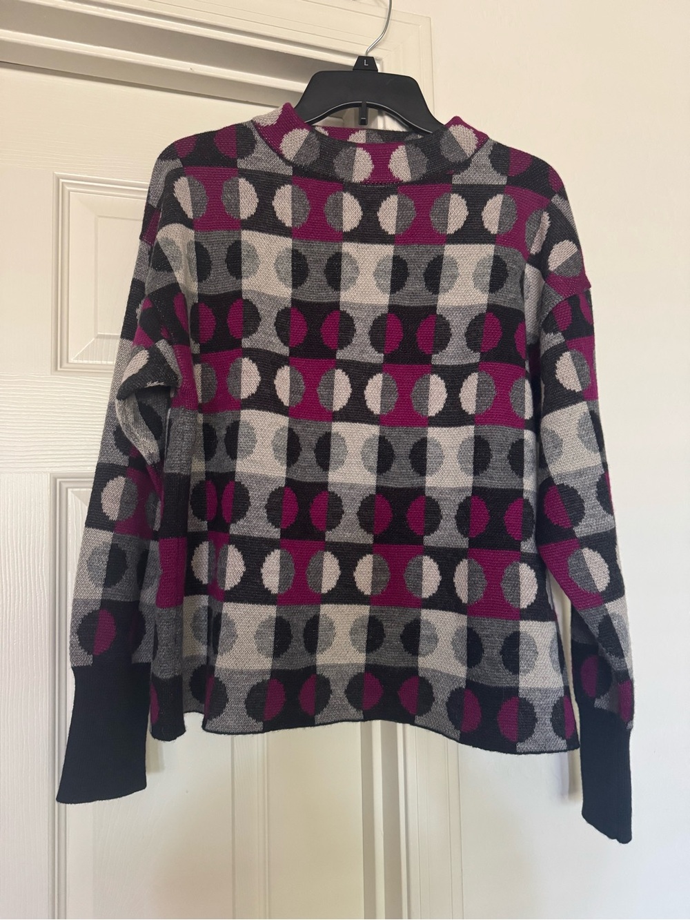 Beyond Threads alpaca pullover textured "pique" dot pattern magenta grey black S